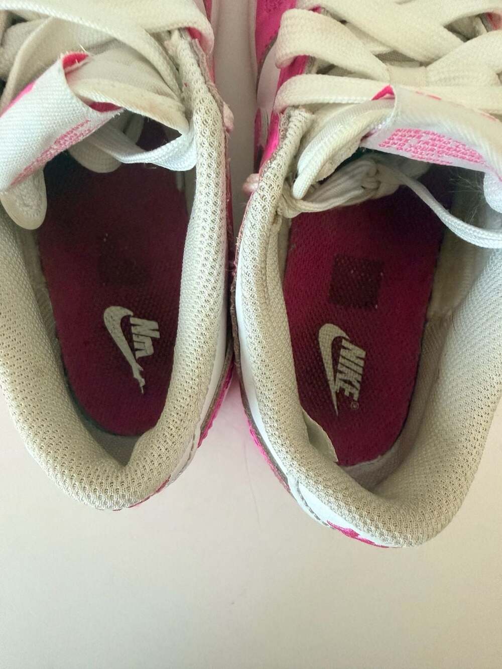 Nike Dunk Low Preschool 'Laser Fuchsia' Sneakers FB9108-102 - Picture 9 of 11